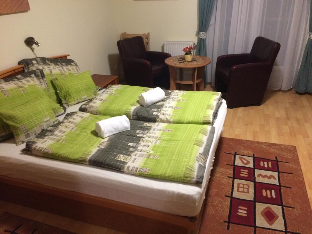 City Center Apartments Hévíz Εξωτερικό φωτογραφία